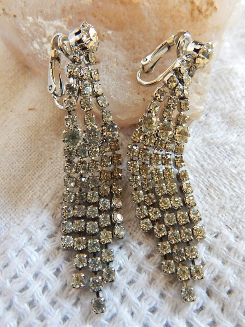 Multi Strand Vintage Rhinestone Dangle Earrings - Clips